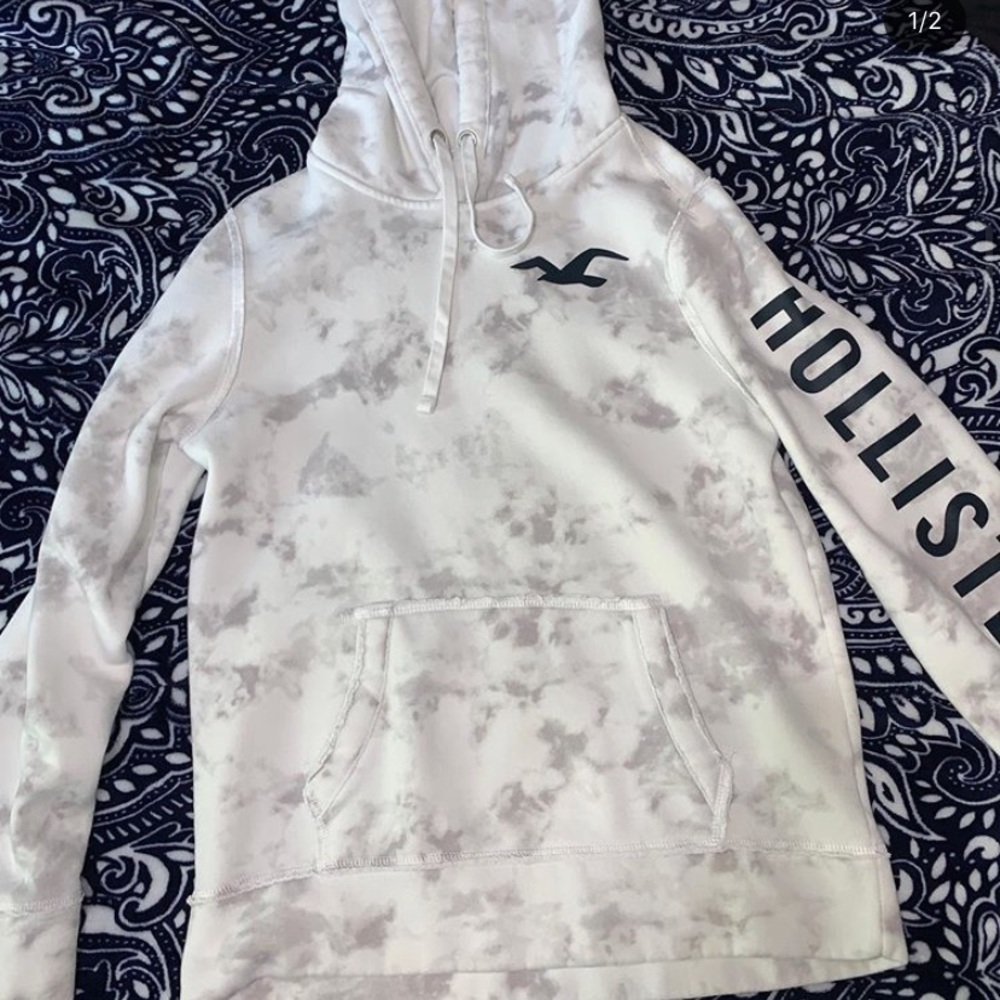 Hollister tye dye pullover